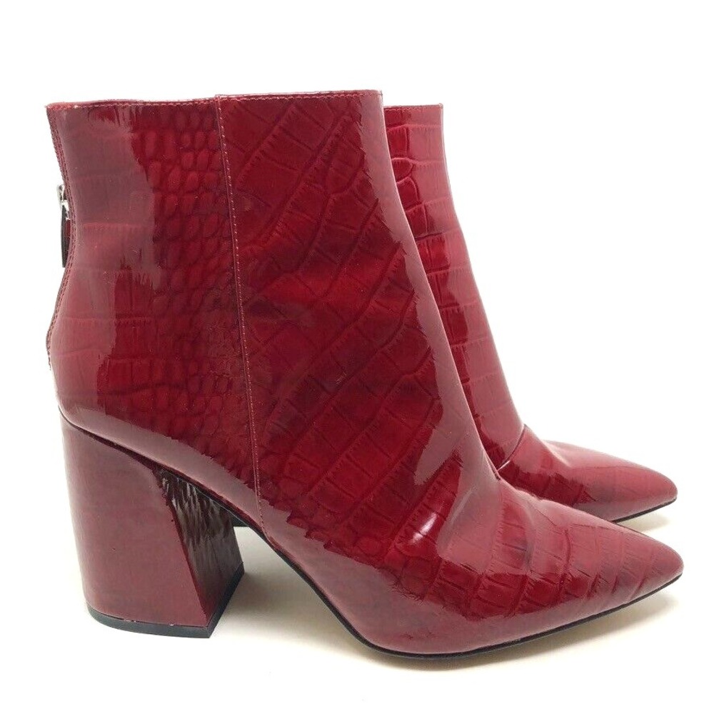 Vince Camuto Benedie Red Booties Womens 9.5 Pointy Toe Patent Leather Block Heel